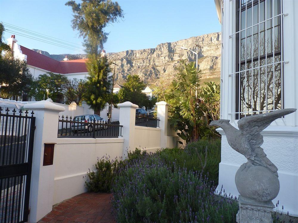 One Kensington Boutique Hotel Кейптаун Екстериор снимка